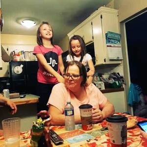 Meet your Posher, Fay